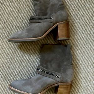 Aquatalia taupe suede ankle boots new